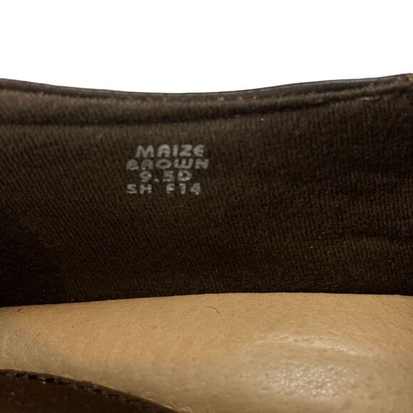 Earth Loafer Shoes Womens Sz 9.5D Maize Brown Leather Slip On Comfort Block Heel - Picture 8 of 16